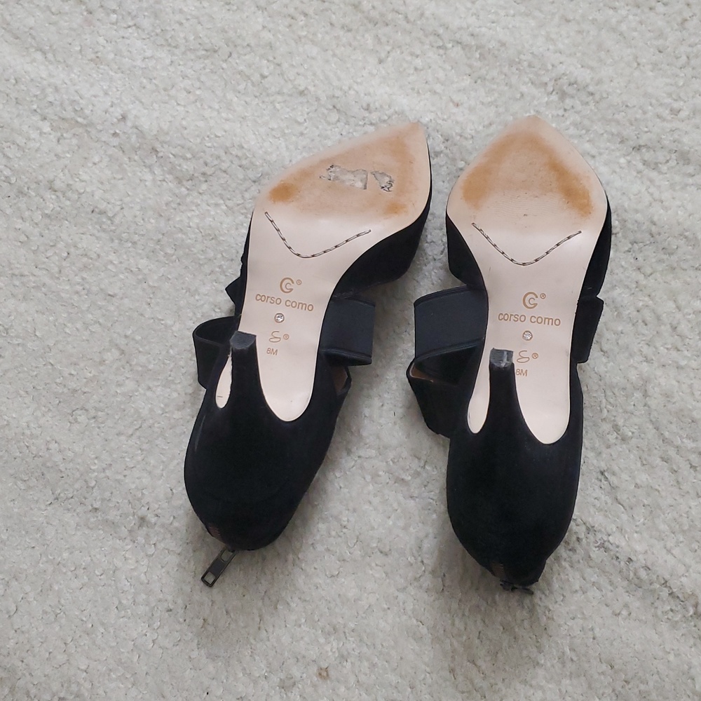 Corso Como, Black Suede Pointed Cross-Strap Pumps. 8M - Picture 6 of 6
